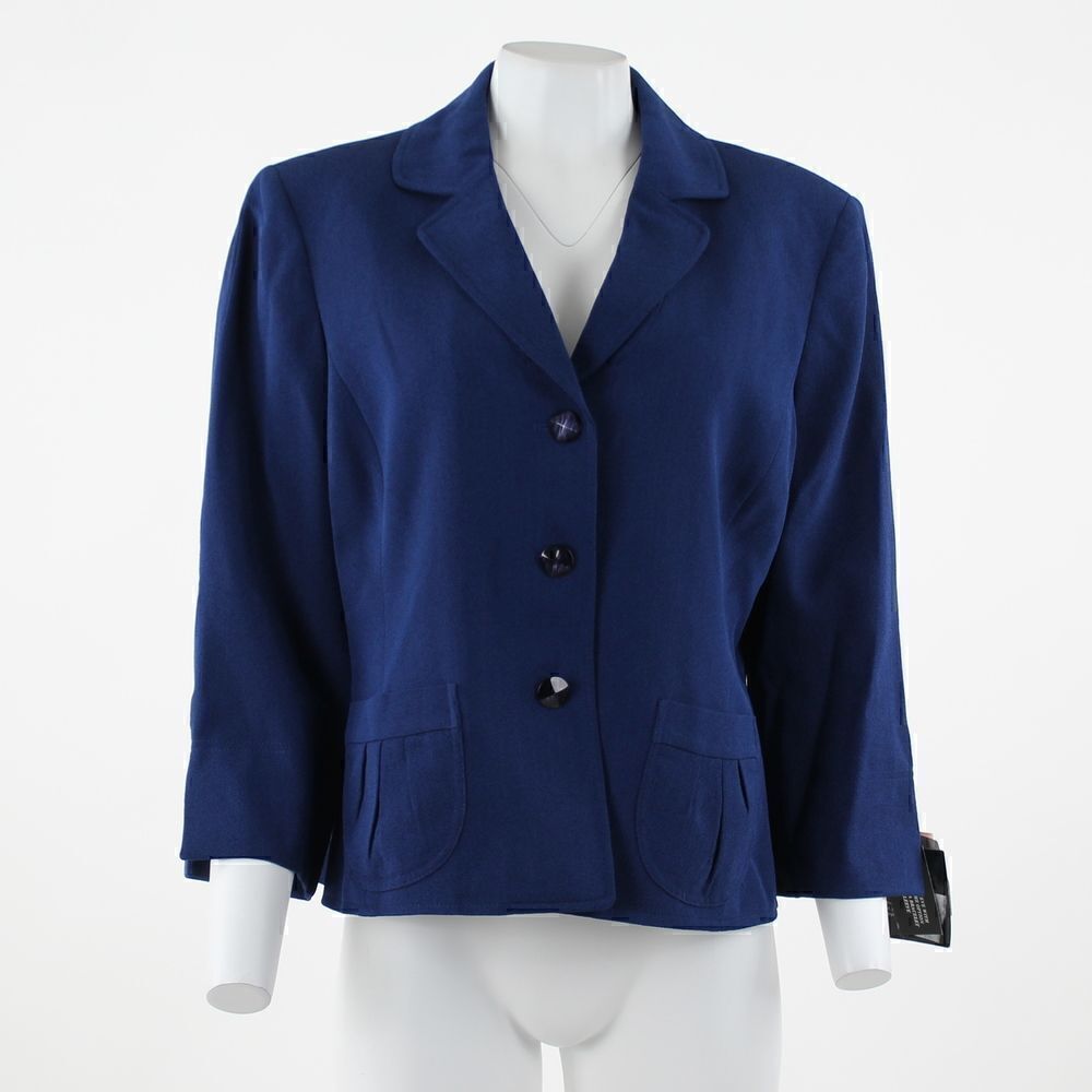 Jones Wear Three Button Navy Blazer